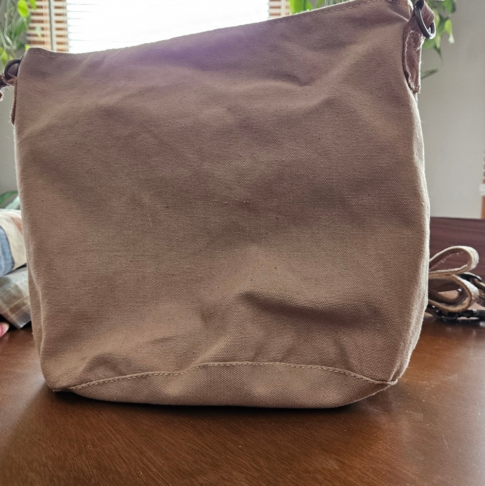 Myra Bag